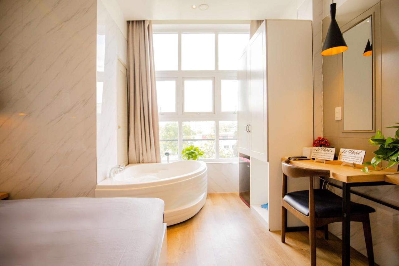 Lá Hotel Q10 Ho Chi Minh-stad Buitenkant foto